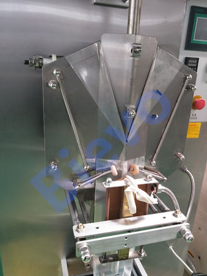 μηχανή πλήρωσης σακουλιών σαμπουάν ταινιών 500ml 150mm PET/PE 30-40bpm