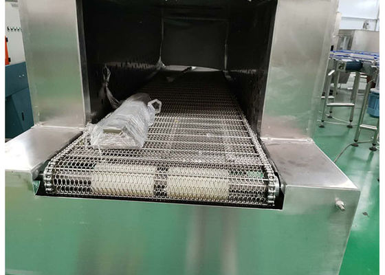 Το μπουκάλι νερό της PET συρρικνώνεται τη θερμότητα μηχανών συσκευασίας συρρικνώνεται τη μηχανή σηράγγων περικαλυμμάτων